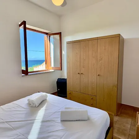 Apartamento Jolinda Guest House, Accogliente Con 2 Da Letto, Vista Mare, Vicino Al Centro Di Con Piscina Fuori Terra *